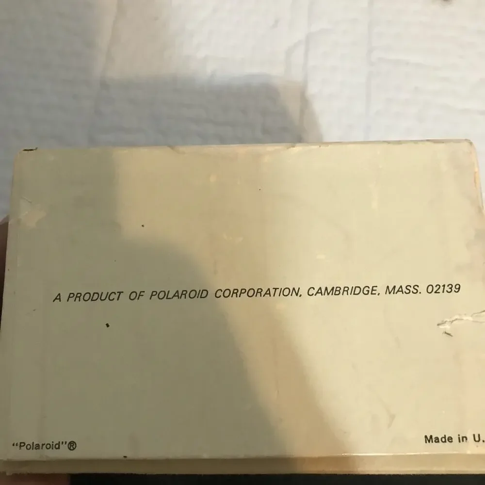 Vintage Camera Polaroid Flashgun Model #268 With Original Box and Bulbs.
